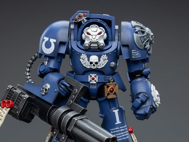 Joy Toy brings the Ultramarines to life with this Warhammer 40K 1/18 scale figure! Highly disciplined and courageous warriors, the Ultramarines have remained true to the teachings of their Primarch Roboute Guilliman for 10,000 standard years. Keeping watch over the Imperium, they personify the very spirit of the Adeptus Astartes. Each figure includes interchangeable hands and weapon accessories and stands between 4" and 6" tall.