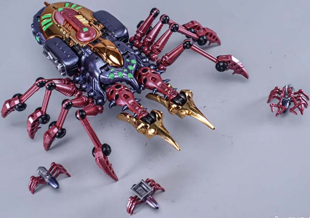 TransArt introduces their new release, BWM-11 Metal Tarantula! Standing at 6.5 inches in robot mode, BWM-11 is Masterpiece Scale and features 4 different modes: Robot, Beast, Motorcycle and Vehicle. BWM-11 also includes 3 mini spider figures. Comes in a metallic finish with die-cast parts.