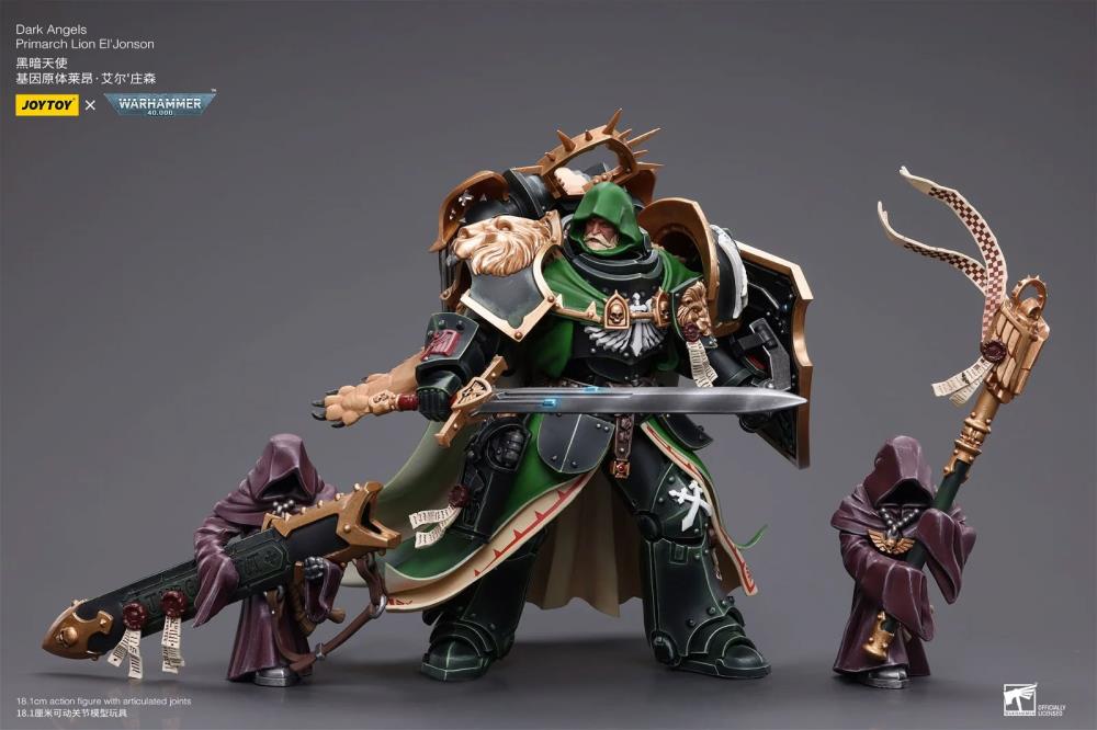 The Joy Toy Warhammer 40K Dark Angels Primarch Lion El‘Jonson action figure is a highly detailed collectible, perfect for fans of the Warhammer 40K universe. This figure captures the essence of the character’s formidable presence, making it a must-have for collectors and enthusiasts alike.