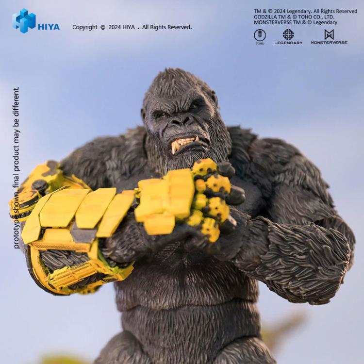 From Godzilla x Kong: The New Empire, Hiya Toys introduces the B.E.A.S.T. Glove Version of Kong, capturing the awe-inspiring presence of the great ape as he confronts a formidable new threat.
Standing at 6.2" tall, this highly detailed figure is crafted using original CG data, with multi-layered paint applications that bring his rugged fur, fierce eyes, and battle-worn chest to life. The B.E.A.S.T. Glove itself features a distressed, multi-layered finish, adding to its power and authenticity.
