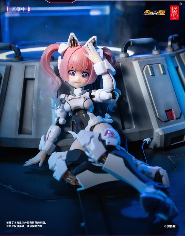Dressed in white armor and equipped with a heavy hammer, don't underestimate the power of Strike Cat! The telescopic structure at the forearm and the linkage joint design at the knee of the calf increase the stability of the product. The Bastet widget pieces can be assembled into different weapons, including a cannon, electromagnetic gun, sledgehammer, and dual guns.