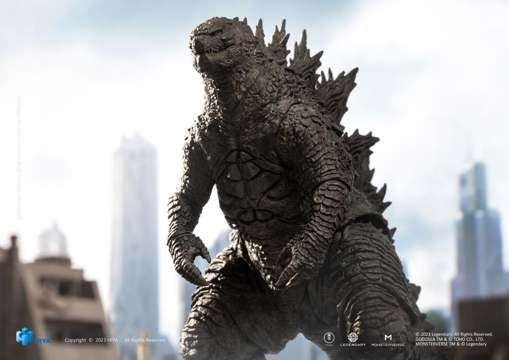 Standing at approximately 7 inches tall, features a more perfect posture with its re-designed neck and mouth parts. These re-designed neck and mouth parts in this updated version provide a wider range of motion while able to better concealment of joints when flexed. It captures intricate details faithfully, replicating its appearance on the screen. With 26 points of articulation and an articulated tail for posing and displaying in your collection.