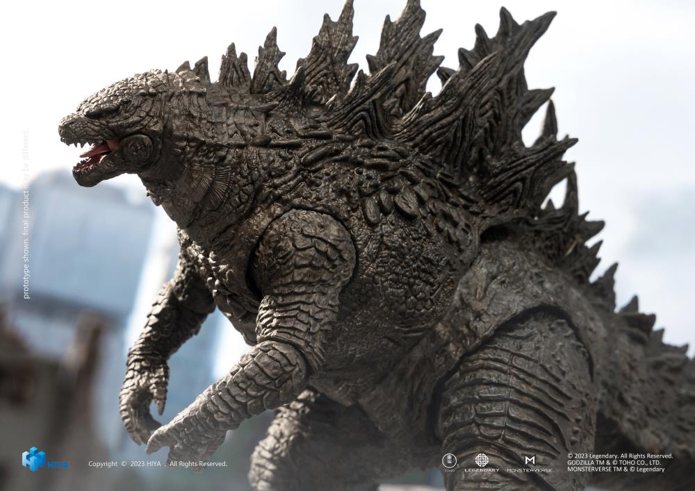 Standing at approximately 7 inches tall, features a more perfect posture with its re-designed neck and mouth parts. These re-designed neck and mouth parts in this updated version provide a wider range of motion while able to better concealment of joints when flexed. It captures intricate details faithfully, replicating its appearance on the screen. With 26 points of articulation and an articulated tail for posing and displaying in your collection.