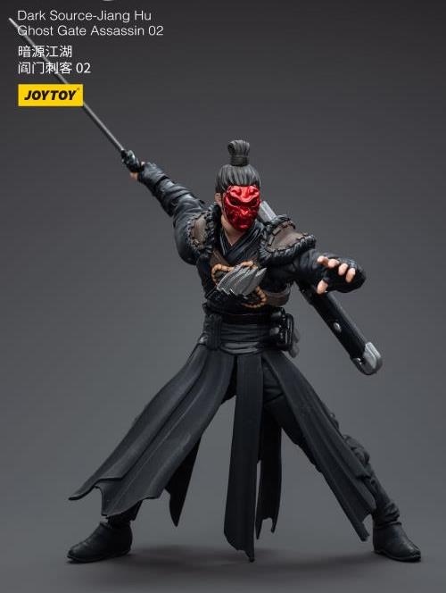 Joy Toy brings to the table a new series of figures, inspired after the Dark Source brand. These highly detailed 1/18 scale figures stand just under 4 inches tall and come equipped with an arsenal of interchangeable parts and weapons.