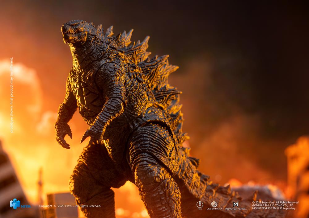 Standing at approximately 7 inches tall, features a more perfect posture with its re-designed neck and mouth parts. These re-designed neck and mouth parts in this updated version provide a wider range of motion while able to better concealment of joints when flexed. It captures intricate details faithfully, replicating its appearance on the screen. With 26 points of articulation and an articulated tail for posing and displaying in your collection.