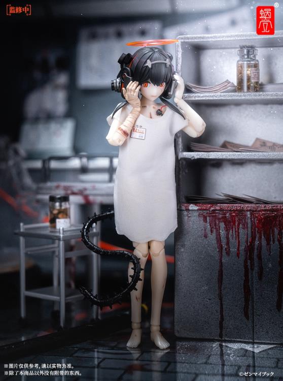 Snail Shell is proud to present a new 1/12 scale figure that will add some cybernetic vibes to your collection: the Hear No Evil figure! A mysterious android created with her ears covered with a futuristic headset, this figure will send shivers down your spine with it's premium articulation and a wide range of accessories. You won't be hearing what goes bump in the night after you order your figure and add it to your collection today! Other figures and accessories shown not included (sold separately)