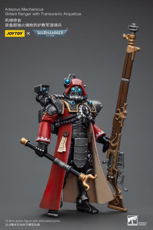 Joy Toy brings the Adeptus Mechanicus to life with this Warhammer 40K 1/18 scale figure! Keepers of the sacred tech knowledge that keeps the Imperium's war machines churning, the Adeptus Mechanicus zealously worship their Machine God or "Omnissiah". Regarding flesh as weakness, they replace their biological tissue with mechanical components until they are more machine than man.