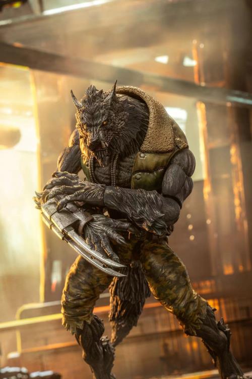 BigBadWorkshop and Fresh Monkey Fiction present Operation: Monster Force!
The Kiloworg were once soldiers of fortune, kidnapped by Dr. Tannis Rand and subjected to the "Salve of the Beast" - an ancient ointment used to create the first werewolf. It has made them into devastating killing machines. A single Kiloworg in its werewolf state is more than a match one-on-one with any member of Delta Red. On the night of a full moon, they may even be capable of defeating Dracula himself.