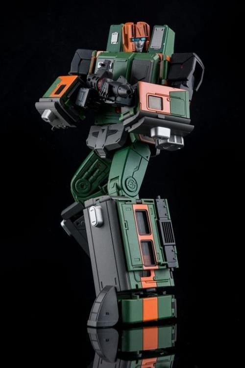 From Moon Studios comes a series of robot figures which transform from robots into different types of trains. The MSO5 Green Zone figure transforms from a robot into a train. Collect transforming figures MSO1 through MSO6 and you can combine them to form Radiatron!