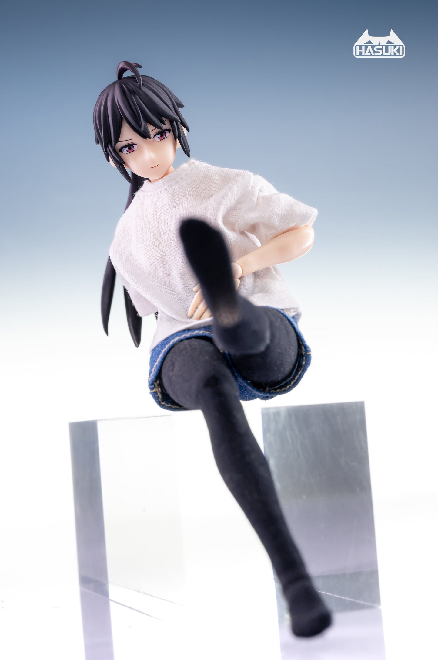 Hasuki 1/12 T-Shirt and Denim Shorts Set CS008 Accessory