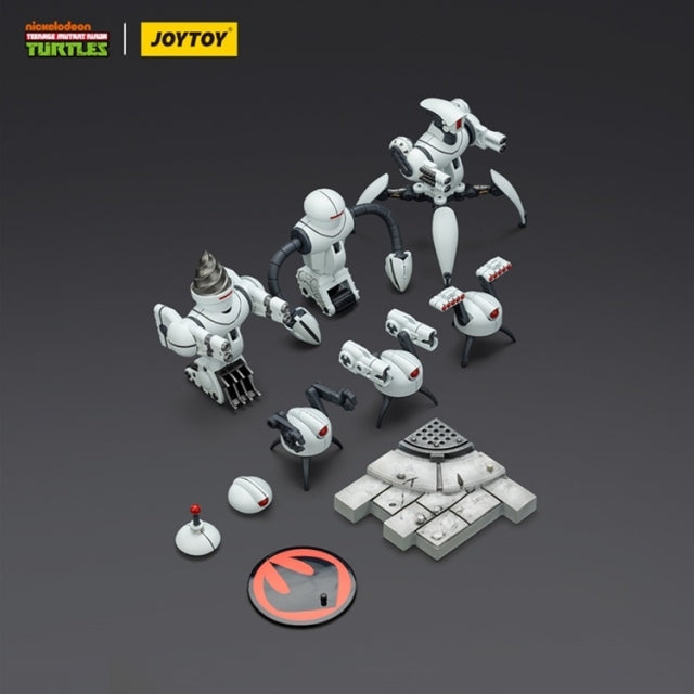 Enter the subterranean chaos with Roadkill Rodney, the deranged robotic menace from the Teenage Mutant Ninja Turtles universe, now meticulously rendered by Joy Toy in 1/18 scale. This exquisitely detailed figure captures Rodney’s twisted mechanical design with authenticity and attitude, making it a standout centerpiece in any TMNT collection