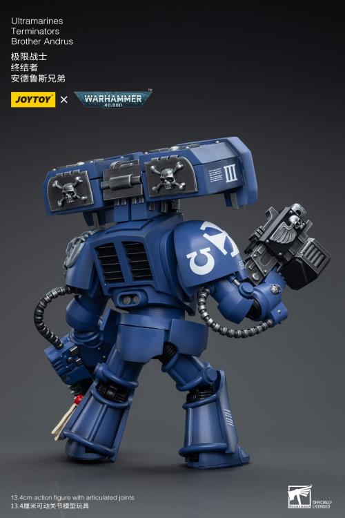 Joy Toy brings the Ultramarines to life with this Warhammer 40K 1/18 scale figure! Highly disciplined and courageous warriors, the Ultramarines have remained true to the teachings of their Primarch Roboute Guilliman for 10,000 standard years. Keeping watch over the Imperium, they personify the very spirit of the Adeptus Astartes. Each figure includes interchangeable hands and weapon accessories and stands between 4" and 6" tall.