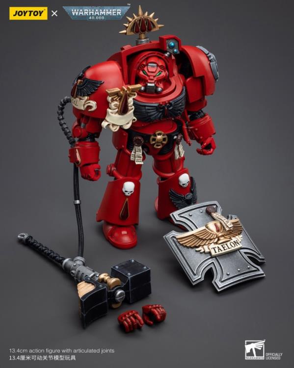 This 1/18 scale figure includes a variety of parts and accessories to allow you to customize your army of Warhammer 40k figures. Don't miss out on adding this figure to your collection!