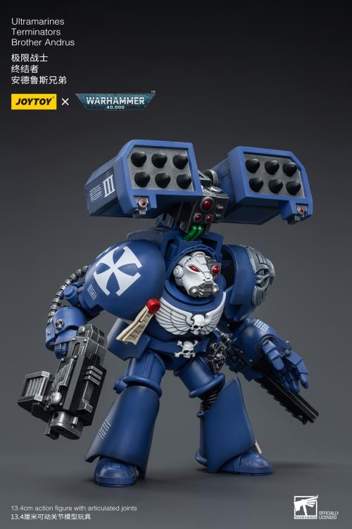 Joy Toy brings the Ultramarines to life with this Warhammer 40K 1/18 scale figure! Highly disciplined and courageous warriors, the Ultramarines have remained true to the teachings of their Primarch Roboute Guilliman for 10,000 standard years. Keeping watch over the Imperium, they personify the very spirit of the Adeptus Astartes. Each figure includes interchangeable hands and weapon accessories and stands between 4" and 6" tall.