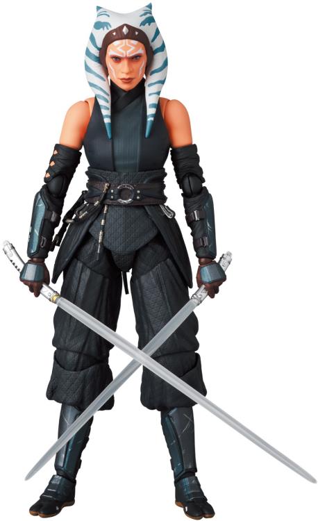 Fresh from her appearance in the hit Disney+ series The Mandalorian, Ahsoka Tano has arrived in MAFEX form to save the day! Wielding her iconic two lightsabers and with a cloth cloak, Ahsoka stands about 5.7 inches tall and is fully articulated. Re-enact your favorite scenes from the show or envision your own and order your figure today!