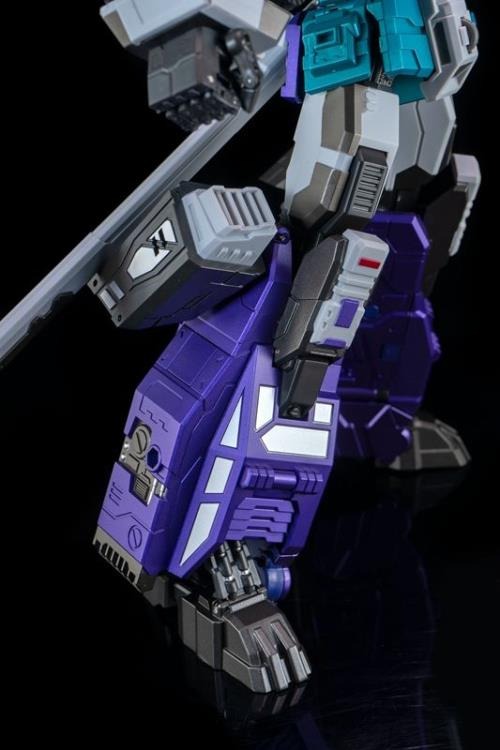 The GDW-03M Fuuma figure stands just over 11 inches tall as a robot and transforms into 6 different modes!
This figure is highly articulated and can be posed with the included guns or sword. With an edition size of 500 pieces worldwide you will want to be sure to add him to your collection!