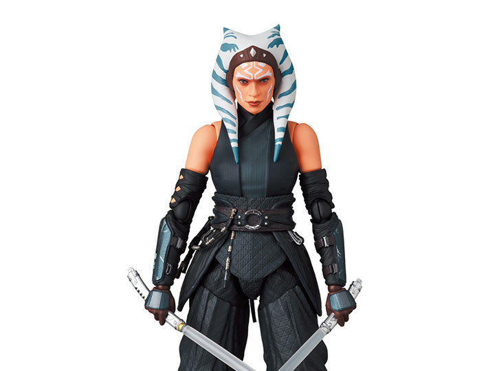 Fresh from her appearance in the hit Disney+ series The Mandalorian, Ahsoka Tano has arrived in MAFEX form to save the day! Wielding her iconic two lightsabers and with a cloth cloak, Ahsoka stands about 5.7 inches tall and is fully articulated. Re-enact your favorite scenes from the show or envision your own and order your figure today!