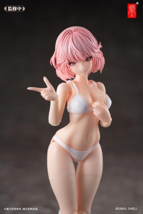 The main body of Aileen features intricate precision carving (molding), perfectly showcasing various details. To balance aesthetics and playability, the loose T-shirt on Aileen's upper body is made from real fabric, providing you with a better play experience. The rabbit agent image on the clothing is inspired by the animated series Aileen watched on television during her childhood, which sparked her admiration and longing for the agent profession.
