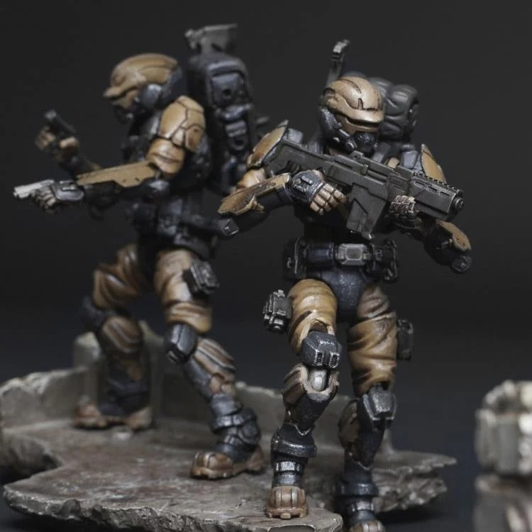 With the successful expansions in the west, the Omanga Empire now shifts its gaze southeast, adopting more aggressive tactics. General Titus has redeployed the expeditionary force "Cinder," which once fought alongside him in the Estancia campaigns, to bolster the Blacksand Squad. Their mission is to seize the legacy left by the Estancia Empire in the desert and secure strategic strongholds along key transport routes.