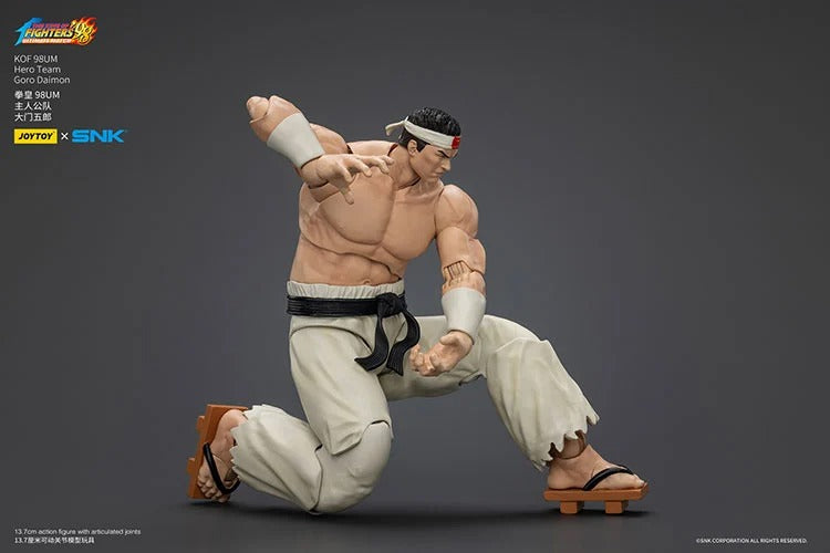 A new fighter is approaching! From the legendary fighting game The King of Fighters '98: Ultimate Match comes the next challenger in 1/18 scale: Goro Daimon! Dressed in his traditional gi outfit, Goro comes with a large variety of accessories including energy effects when executing a powerful move. Recreated with superb detailing lifted directly from the game, you'll be able to re-enact your favorite brawls or envision your own high stakes fights in style! Don't miss out on growing your KOF collection and o