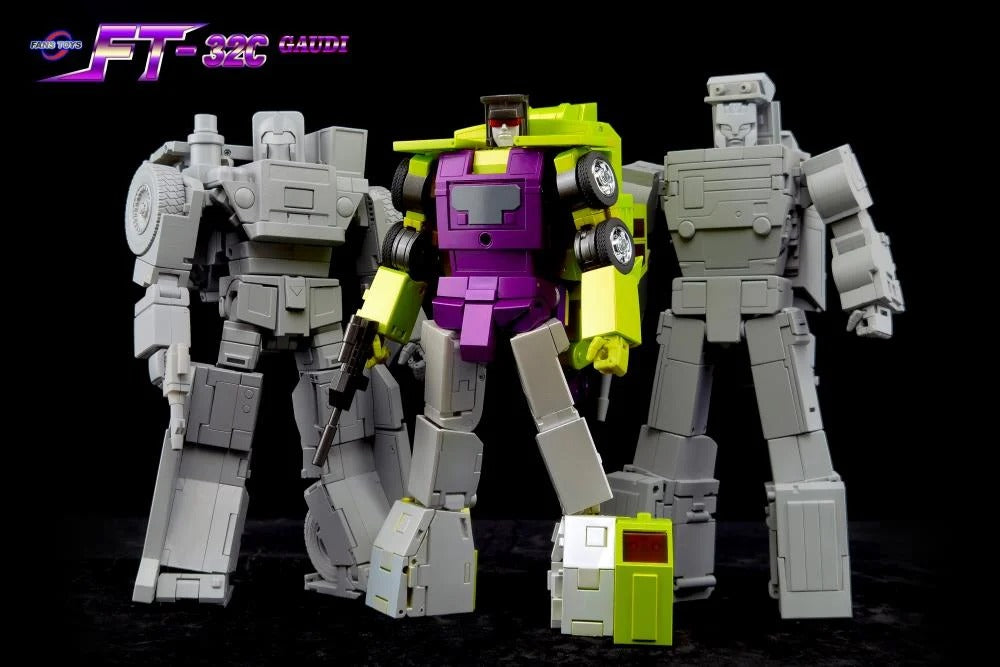 From Fans Toys comes FT-32C Gaudi! This figure converts from a robot to a vehicle form and includes a blaster accessory. Be sure to add it to your collection!