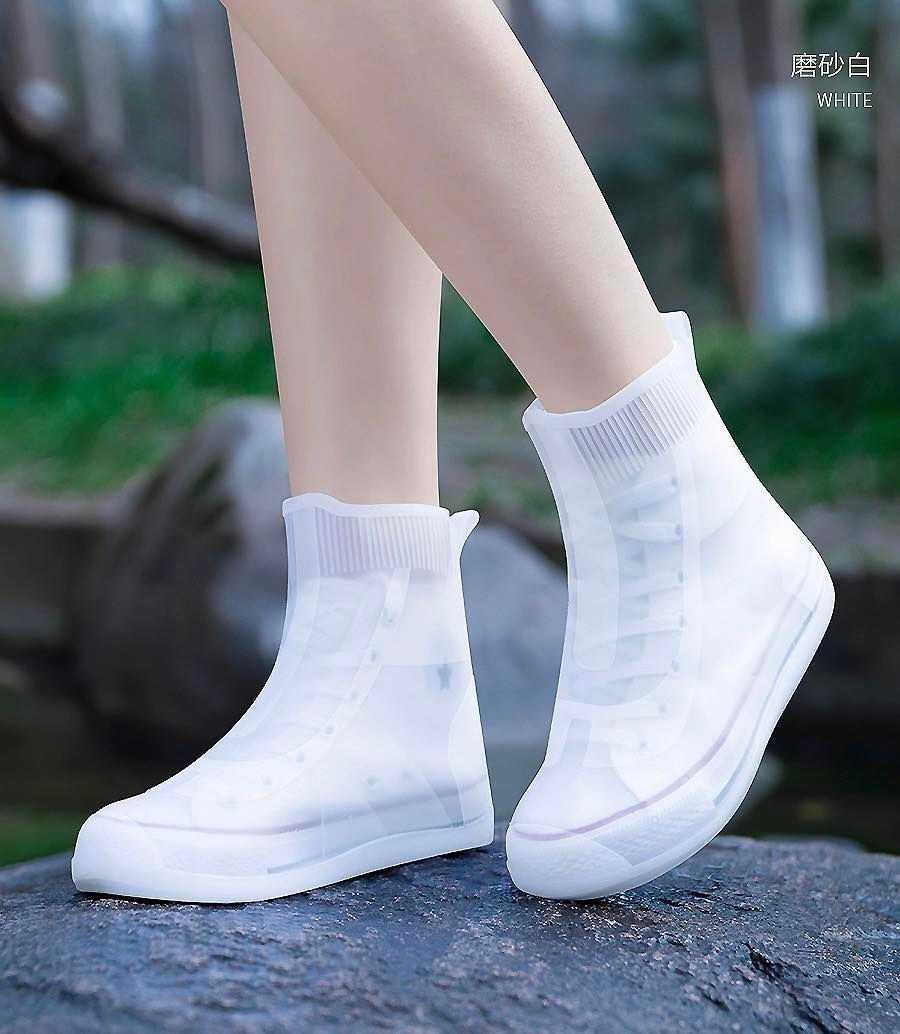 Fashionable waterproof non-slip rain shoe cover for men and women