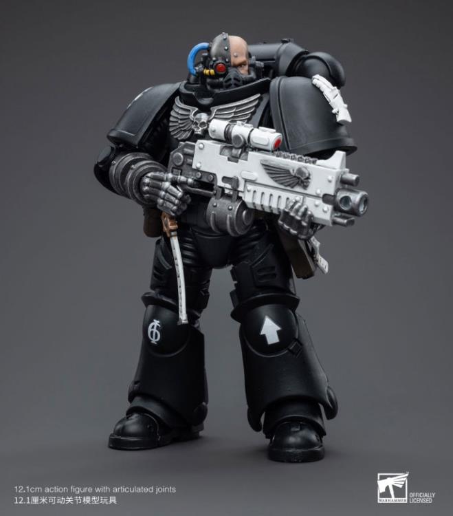 Although unwavering in their faith in the Emperor of Mankind and His dream of Human unity as embodied in the Imperium of Man, the Iron Hands also believe that Human flesh is weak and easily corruptible and strive to replace their organic bodies with more "pure" bionic substitutes, thus closely emulating the faith of the Adeptus Mechanicus' Cult of the Machine.