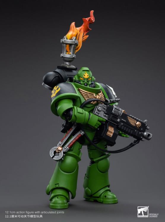 Hailing from a volcanic and unstable world, the Space Marine Chapter of the Salamanders take great care to avoid human casualties during their wars against Chaos. Deeply embedded in the Promeathan Cult, these warriors hone their skills to a lethal edge to protect Humanity. Each figure typically includes interchangeable hands and weapon accessories and stands between 4" and 6" tall.