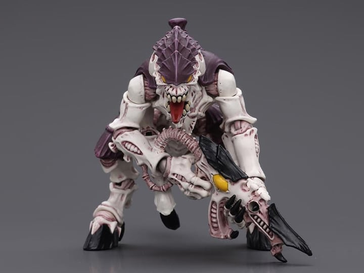 Joy Toy brings the Tyranids to life with this Warhammer 40K 1/18 scale action figure! Storming through the galaxy like a horde of locust, the Tyranids are an insectoid-like race hellbent on consuming all forms of biological matter to grow and evolve. Picking entire worlds clean to grow their innumerable swarms, Humanity is considered nothing but prey to these predators from the stars.