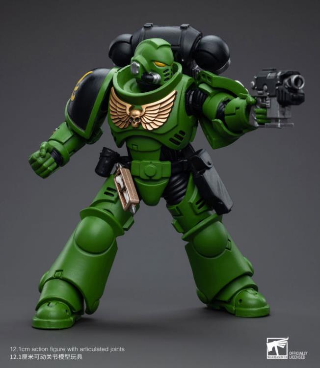 Hailing from a volcanic and unstable world, the Space Marine Chapter of the Salamanders take great care to avoid human casualties during their wars against Chaos. Deeply embedded in the Promeathan Cult, these warriors hone their skills to a lethal edge to protect Humanity. Each figure typically includes interchangeable hands and weapon accessories and stands between 4" and 6" tall.