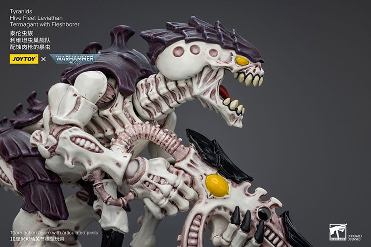 Joy Toy brings the Tyranids to life with this Warhammer 40K 1/18 scale action figure! Storming through the galaxy like a horde of locust, the Tyranids are an insectoid-like race hellbent on consuming all forms of biological matter to grow and evolve. Picking entire worlds clean to grow their innumerable swarms, Humanity is considered nothing but prey to these predators from the stars.