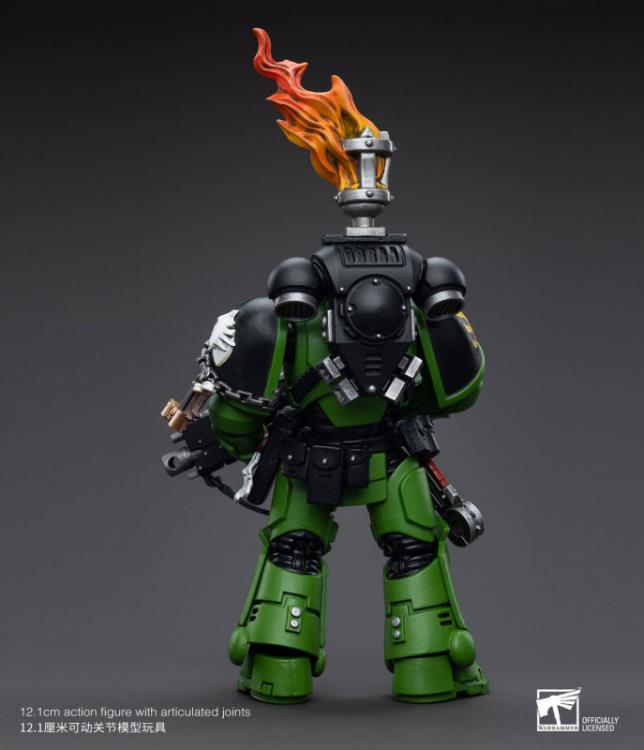 Hailing from a volcanic and unstable world, the Space Marine Chapter of the Salamanders take great care to avoid human casualties during their wars against Chaos. Deeply embedded in the Promeathan Cult, these warriors hone their skills to a lethal edge to protect Humanity. Each figure typically includes interchangeable hands and weapon accessories and stands between 4" and 6" tall.