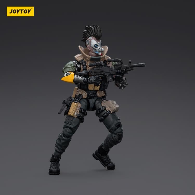 Introducing the JoyToy Army Builder Promotion Pack 2 Figure, a comprehensive selection of figures designed to bolster your miniature army. Equip your troops with the finest weaponry and gear, and lead them to victory against the forces of chaos and destruction.