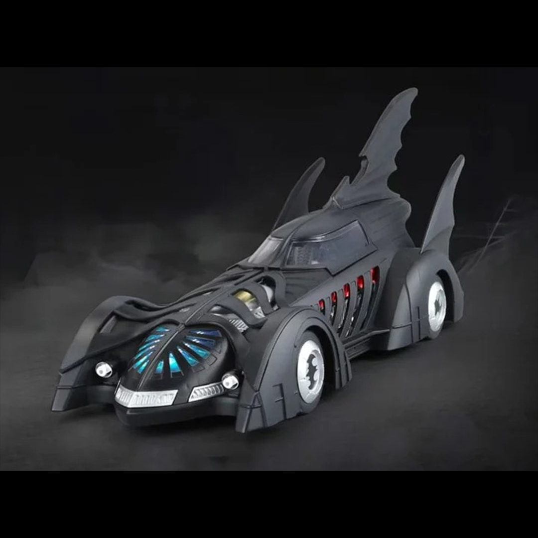 Yuanye and QY Toys present a 1/18 scale die-cast model of the Batmobile from the Batman Forever film. This Batmobile features LED headlights and the engine can also spew fog to recreate the engine igniting and accelerating. This highly detailed Batmobile is sure to be the perfect addition to any Batman collection!