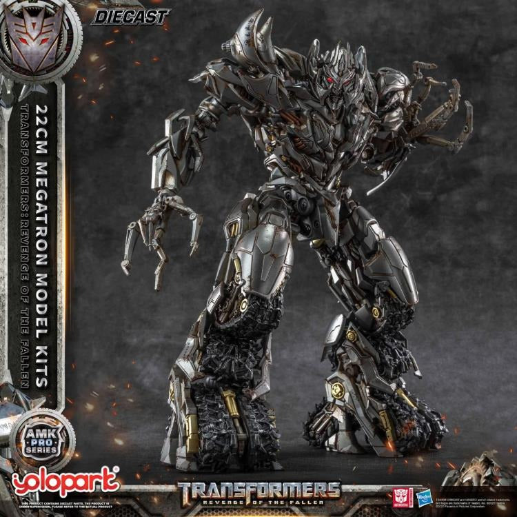 The ruthless and commanding Megatron — as seen in Transformers: Revenge of the Fallen — returns in a fearsome new form! Now brought to life as part of the AMK PRO Series Model Kits, this meticulously detailed figure captures the Decepticon leader’s raw menace and corroded war machine aesthetic with stunning accuracy.