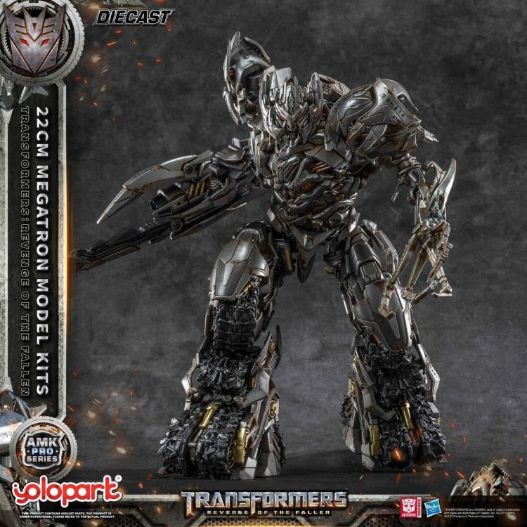 The ruthless and commanding Megatron — as seen in Transformers: Revenge of the Fallen — returns in a fearsome new form! Now brought to life as part of the AMK PRO Series Model Kits, this meticulously detailed figure captures the Decepticon leader’s raw menace and corroded war machine aesthetic with stunning accuracy.