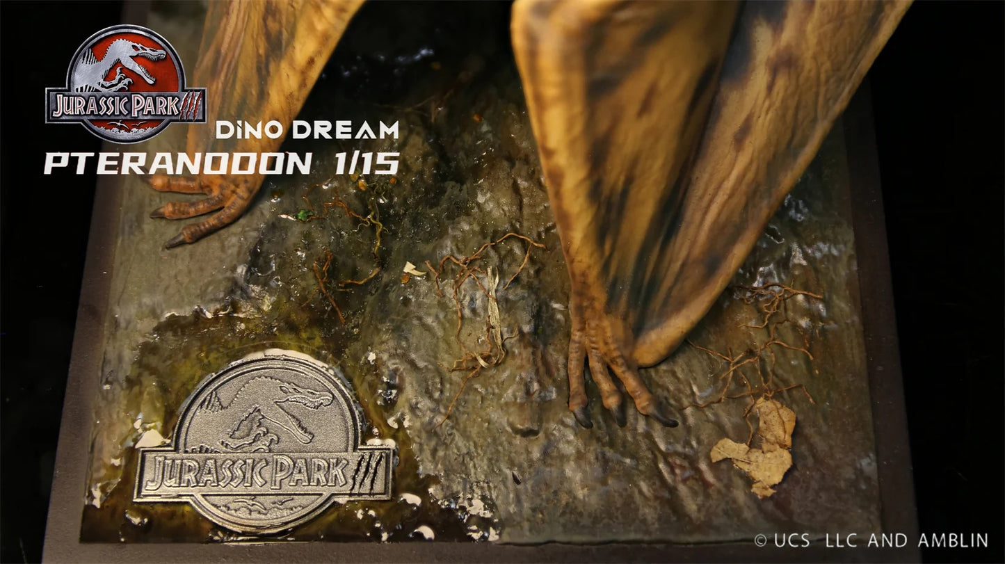 Dino Dream 1/15 Pteranodon Scene Statue