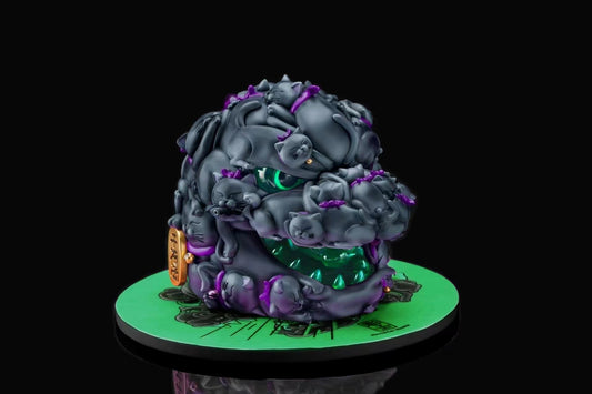Purple-Black Flame Hundred Cats Resin Art Statue-LED Lamp  Force of Art presents a Resin Light Up Statue with the inspiration of Ukiyo-e, the strongest Fusion Powerful Fortune Kaiju, Dinosaur, Monster from Red Flame Hundred Cats with the help of Horiren!   Product: Statue, LED Table-Bed-Desk Lamp  Features: LED Light Up Eyes, Fins & tongue  Size: 22.5*17.4*20 cm  Material: Resin