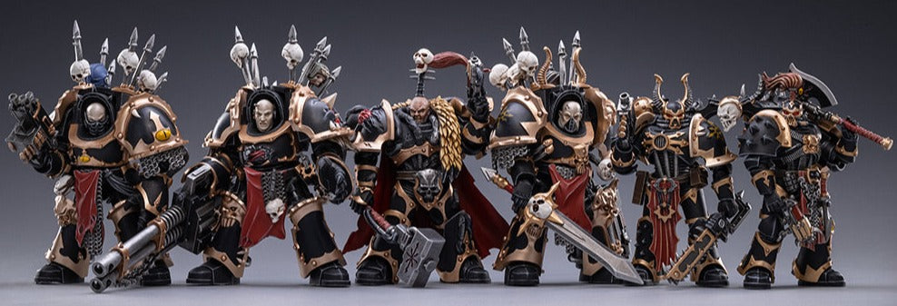 Joy Toy Black Legion Chaos Space Marines to life with this 1/18 scale figure. The Black Legion is a Traitor Legion of Chaos Space Marines that is the first in infamy, if not in treachery, whose name resounds as a curse throughout the scattered and war-torn realms of Humanity. JoyToy recreate the most important battles with this highly detailed and articulated intimidating horned space marine figure.
