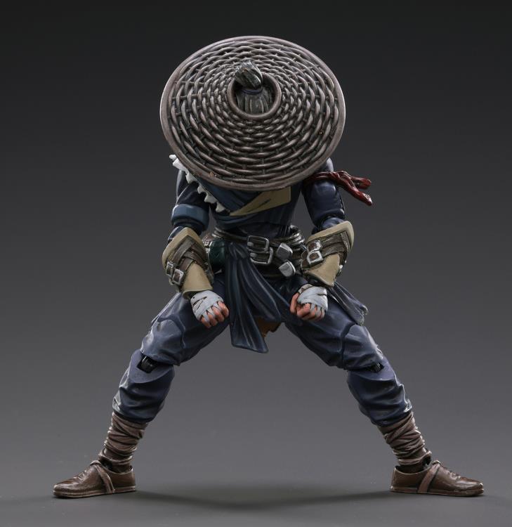 Joy Toy Dark Source JiangHu Xun Shentu figure is incredibly detailed in 1/18 scale. JoyToy, each figure is highly articulated and includes accessories.