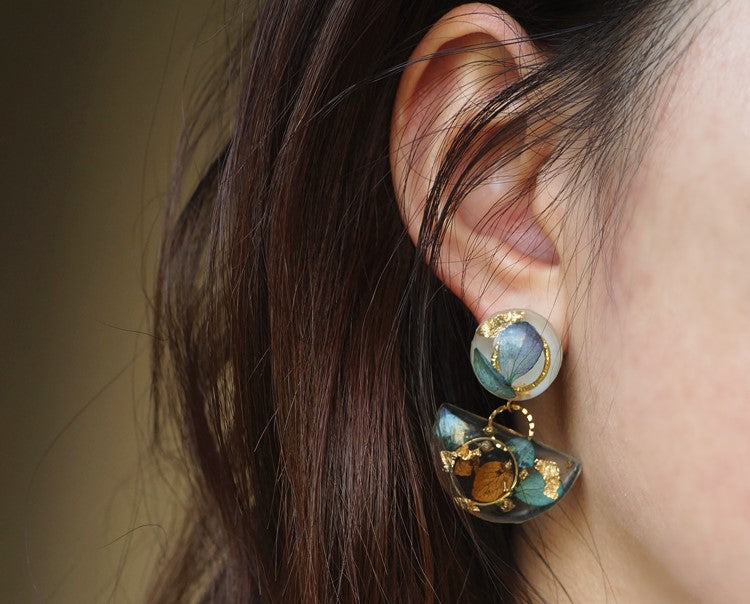 Gold Botanical elegant handmade resin pressed multi flower stud/ clip-ons summer earrings, resin dried/ real flower jewelry with Hypoallergenic S925 Sterling Silver