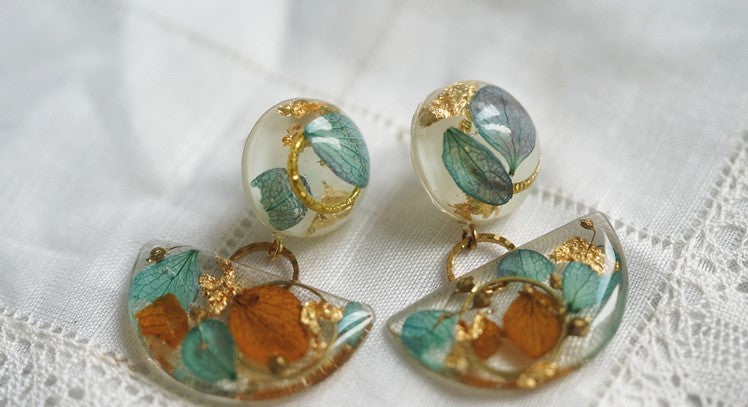 Gold Botanical elegant handmade resin pressed multi flower stud/ clip-ons summer earrings, resin dried/ real flower jewelry with Hypoallergenic S925 Sterling Silver