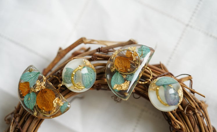 Gold Botanical elegant handmade resin pressed multi flower stud/ clip-ons summer earrings, resin dried/ real flower jewelry with Hypoallergenic S925 Sterling Silver