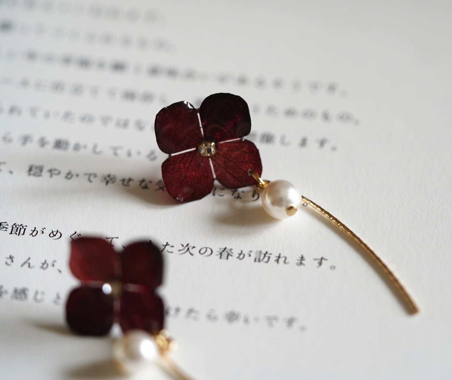 Hydrangea Pearl handmade resin pressed multi flower dangle/ clip-ons earrings, resin dried/ real flower jewelry with Hypoallergenic S925 Sterling Silver