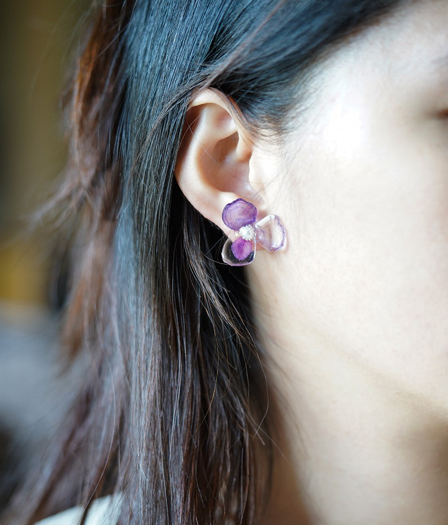 Violet Pearl handmade resin pressed multi flower stud/ clip-ons earrings, resin dried/ real flower jewelry with Hypoallergenic S925 Sterling Silver