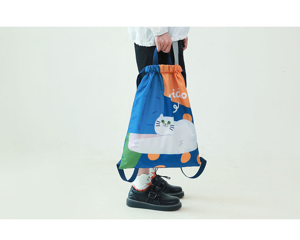Cute Cat Waterproof Travel Folding Drawstring Backpack for school/ kids/ girls, suitable for travelling, going to school or casual hang out with friends.