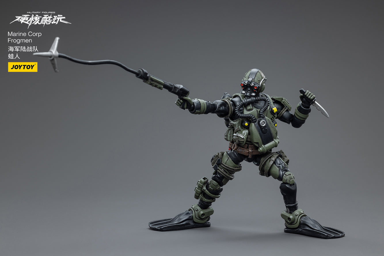 Joy Toy brings Marine Corp Forgmen 1/18 scale figures. JoyToy each figure includes interchangeable hands and weapon accessories and stands between 4" and 6" tall.