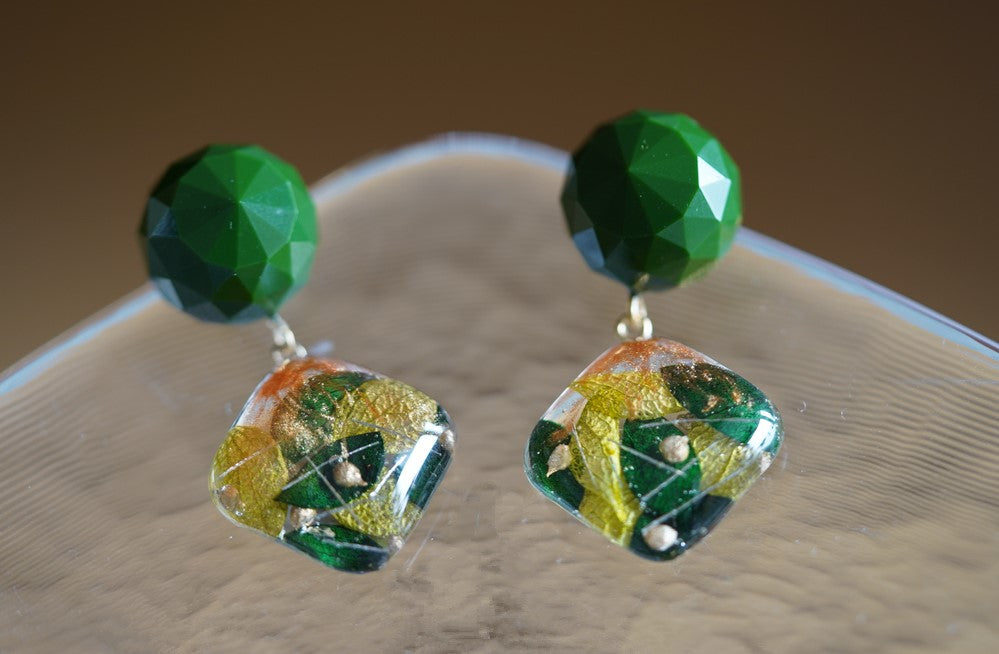 Vintage Green handmade resin pressed multi flower dangle/ clip-ons earrings, resin dried/ real flower jewelry with Hypoallergenic S925 Sterling Silver