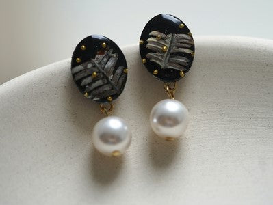 Crystal Pearl handmade resin pressed multi flower dangle/ clip-ons earrings, resin dried/ real flower jewelry with Hypoallergenic S925 Sterling Silver