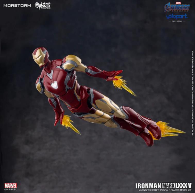 This 1/9 scale Eastern Model Morstorm Marvel Avengers end game Iron Man Mark 85 (Standard Ver.) model features plastic and die-cast parts for a more real feel. Once assembled, this kit becomes a fully articulated figure with a diorama display and stand.
